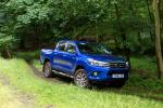 Toyota Hilux Invincible Double Cab 2016 года (UK)